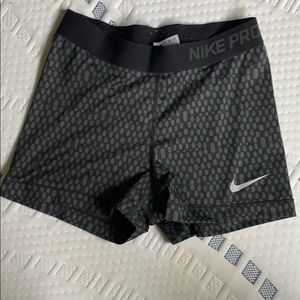 Women’s Nike pro spandex